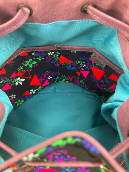 Vintage Hawaiian convertible bucket bag