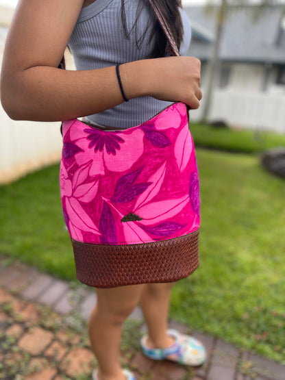 Vintage Hawaiian Bucket Bag